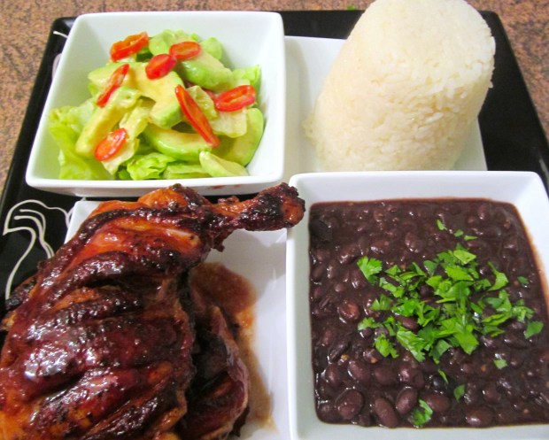 Pollo Al Mojo & Moros Y Cristianos