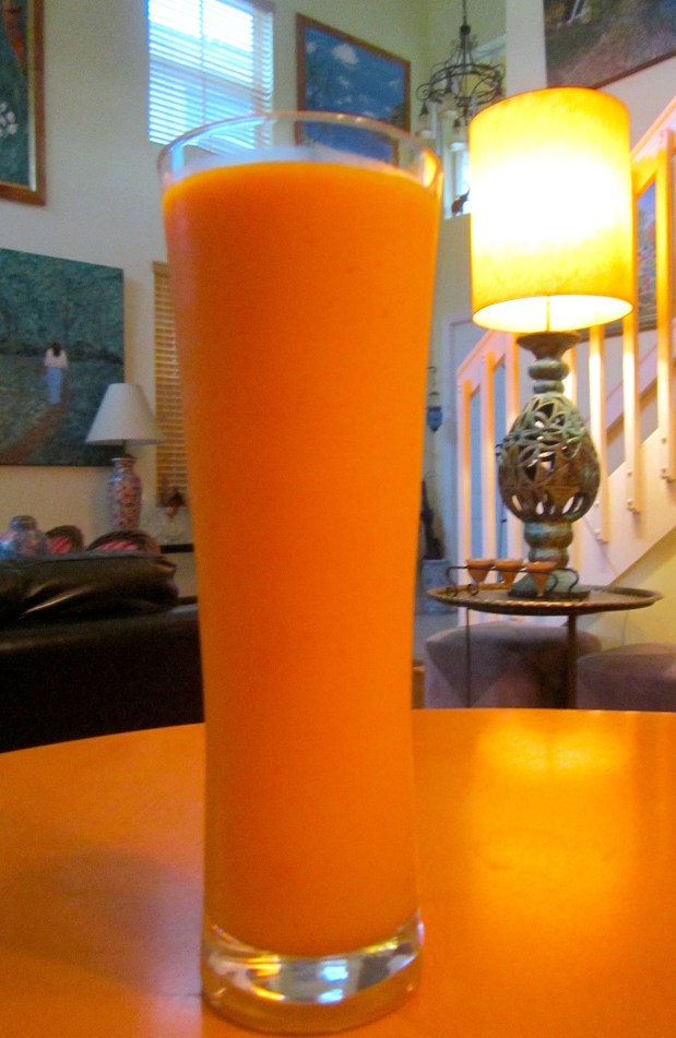Indoor Sunshine: Vodka & Mango Smoothie