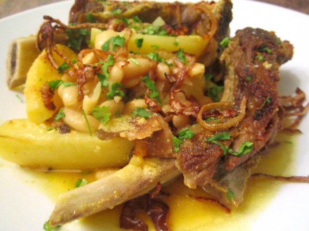 Gratinated Beef, Beans & Potato Stew With Fried Onions
