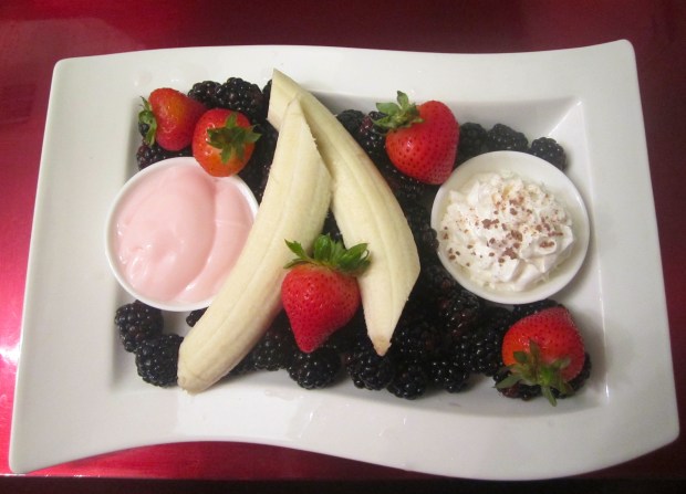 Breakfast Of Champions # 34 – Fruits , Yogurt & Cream