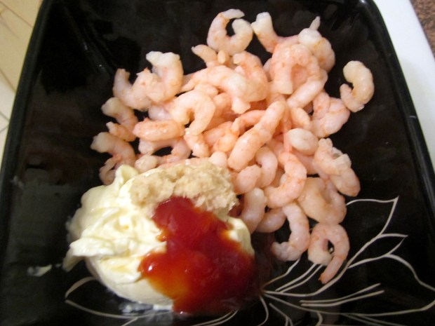 mix shrimps with mayo, horseradish, ketchupsalt, sriracha and a small shot of cognac