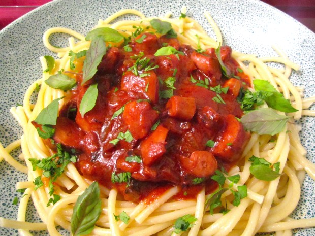 Polpi In Umido - Italian Style Octopus Stewed In Wine And Tomatoes