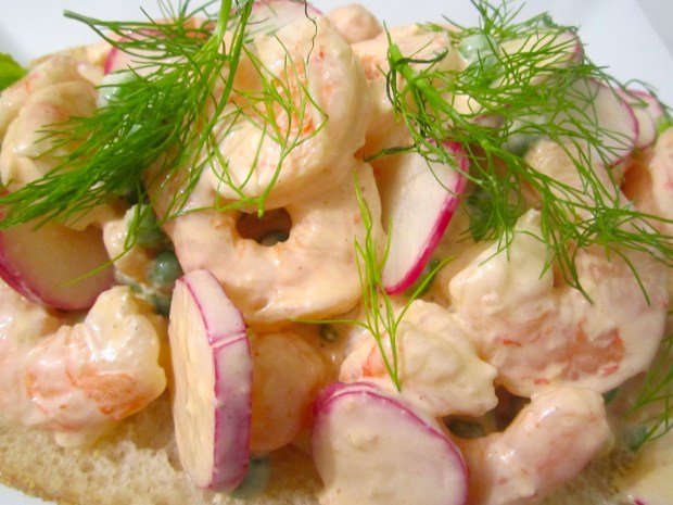 Old Fashioned Shrimp Roll