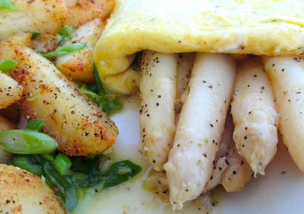 Asparagus Omelette