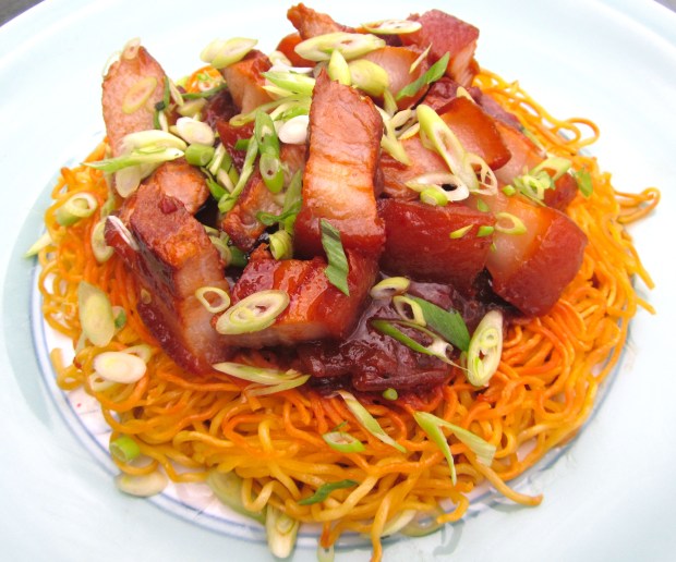 Crispy Fried Noodle Pillow With Braised Pork Belly In Oyster Sauce