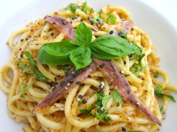 Bucatini alle Acciughe