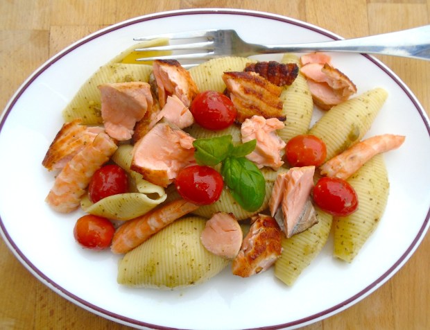 Pasta Salad With Salmon, Shrimp And Pesto