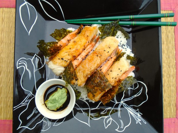 CHIRASHIZUSHI (SCATTERED SUSHI) (ちらし寿司